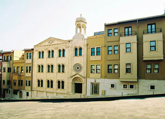 Cumhuriyet Tarihinde Bir İlk: Süryanilere Kilise Onayı  