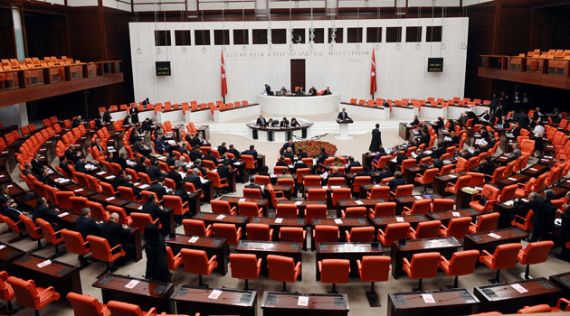 Tutuklu vekillerin tahliyesinin önü mü açılıyor