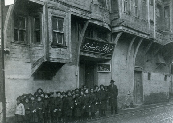 Fukara Perver Cemiyeti’nin izinde Topkapı  