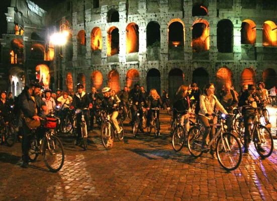 Açık Radyo’da gece yarısı bisiklet turu var!