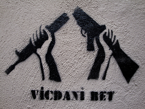 Pınar Öğünç: 'Yaşarken de öldürmenin yolları var'