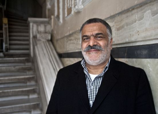 Komşu komşunun diline muhtaçtır