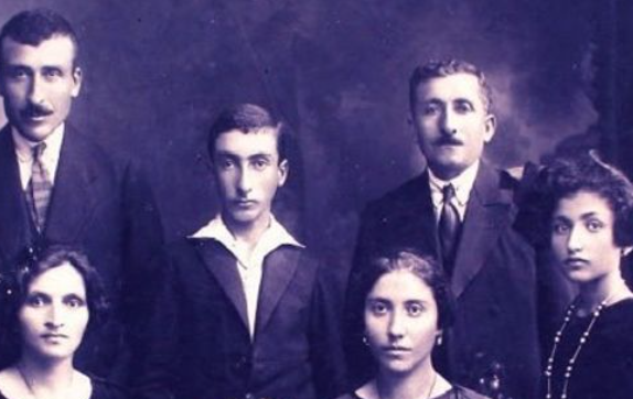 Fethiye Çetin ve Ayşe Gül Altınay'ın kaleme aldıkları"Torunlar" kitabının kapağından