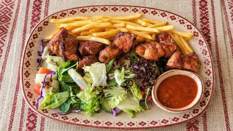 Mangal başında bir aile meselesi: Khorovadz / Խորոված